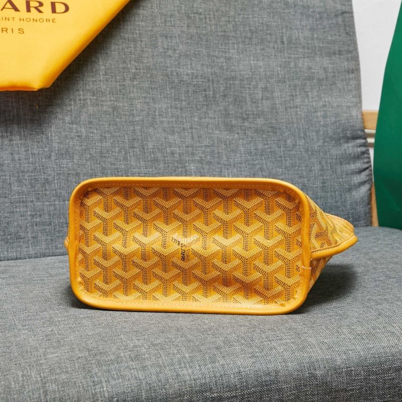 Goyard Shopping Bags